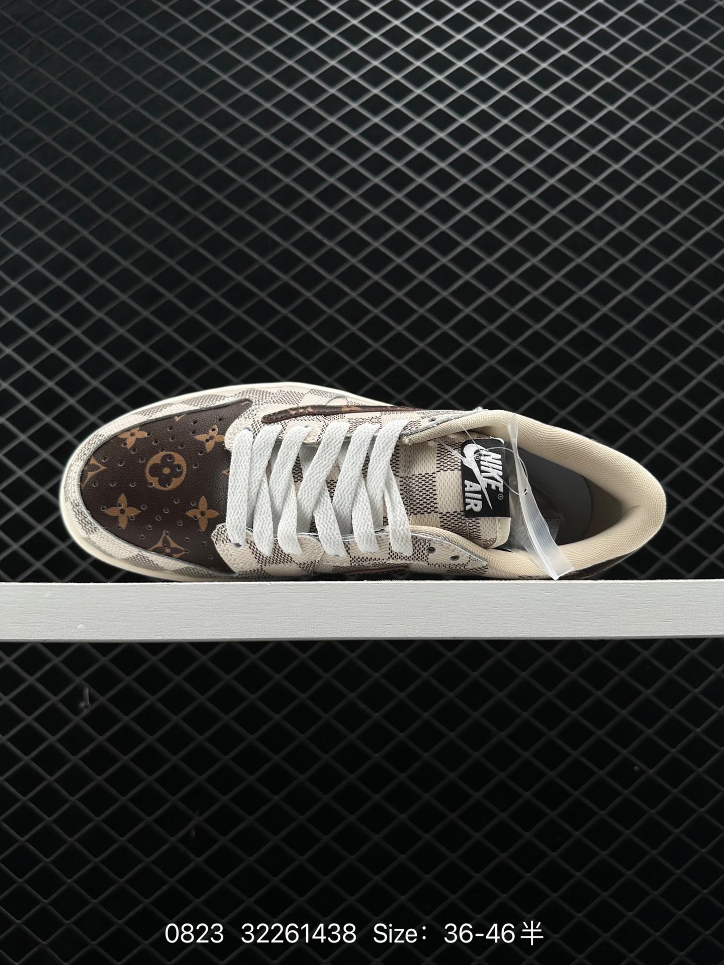 Air Jordan 1  LV  Low